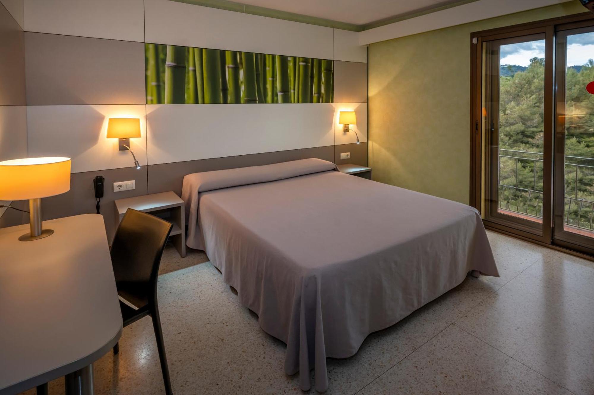 Hotel Sabiote Pineda de Mar Bagian luar foto