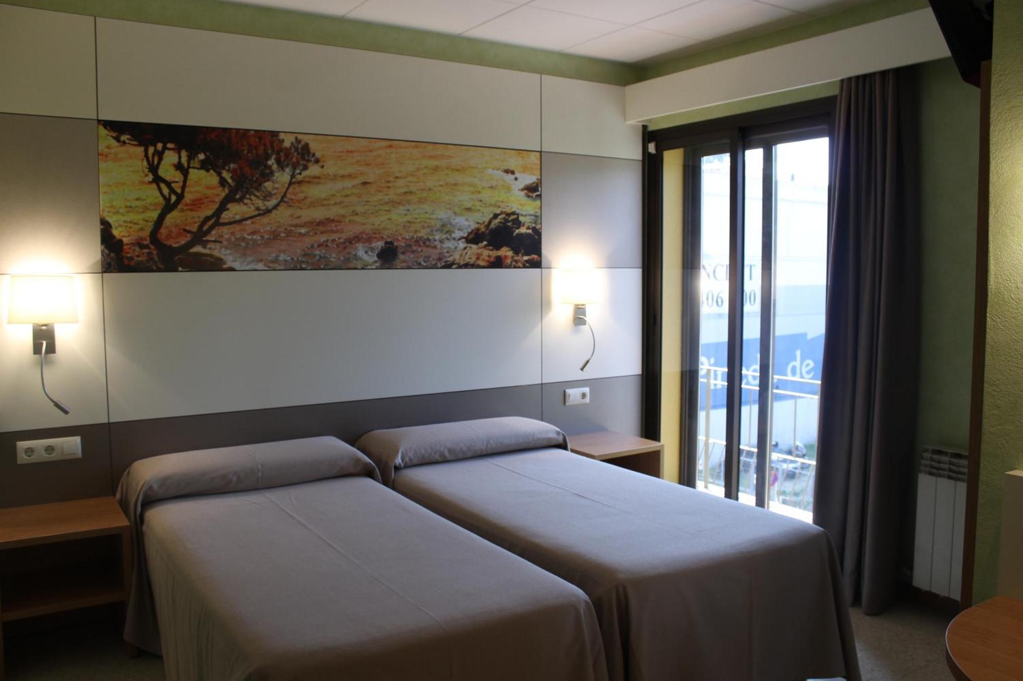 Hotel Sabiote Pineda de Mar Bagian luar foto