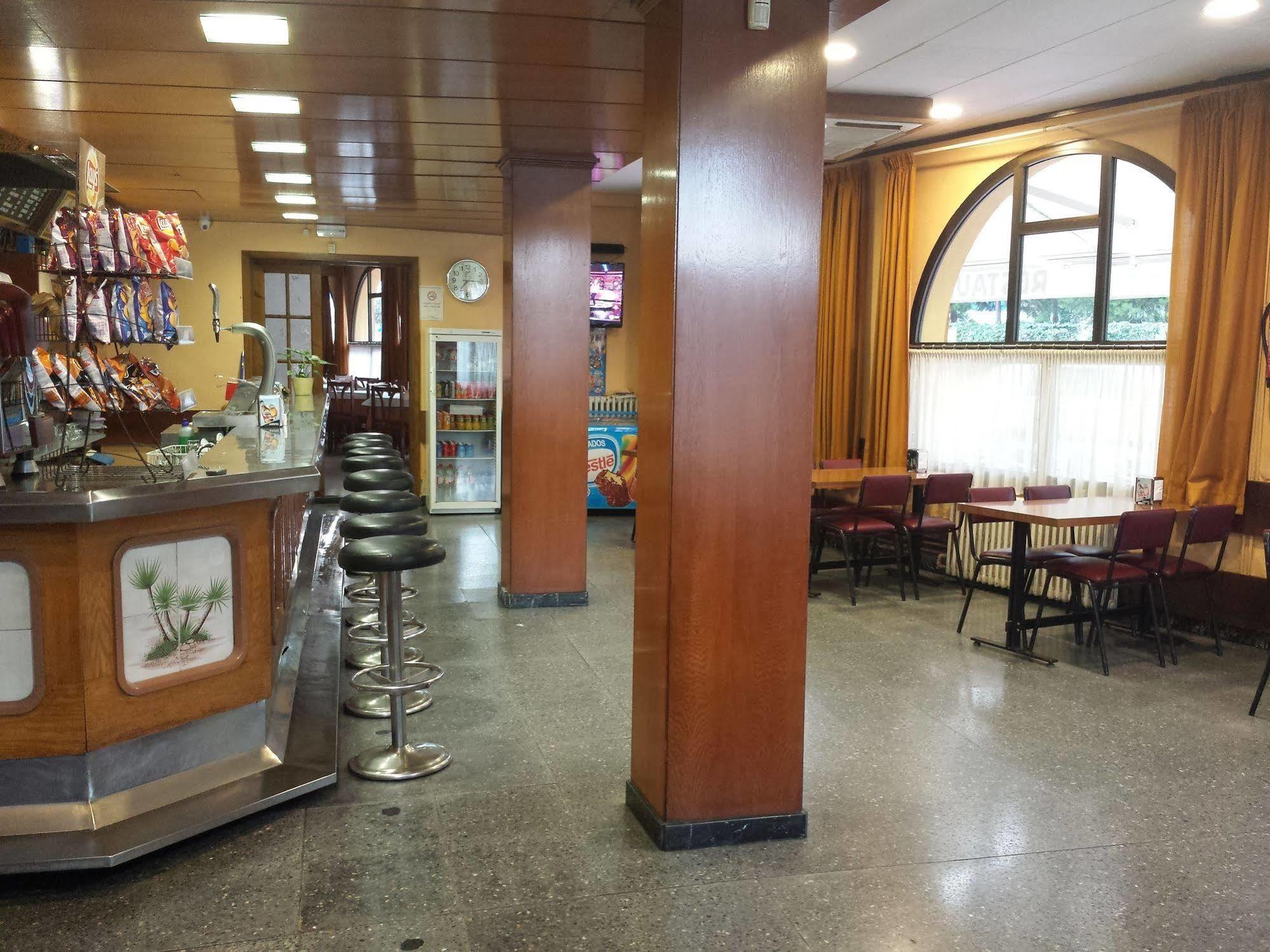 Hotel Sabiote Pineda de Mar Bagian luar foto